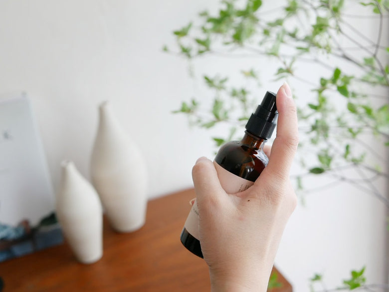 FARIBOLESバランシングルームミスト100mlのガラスボトル