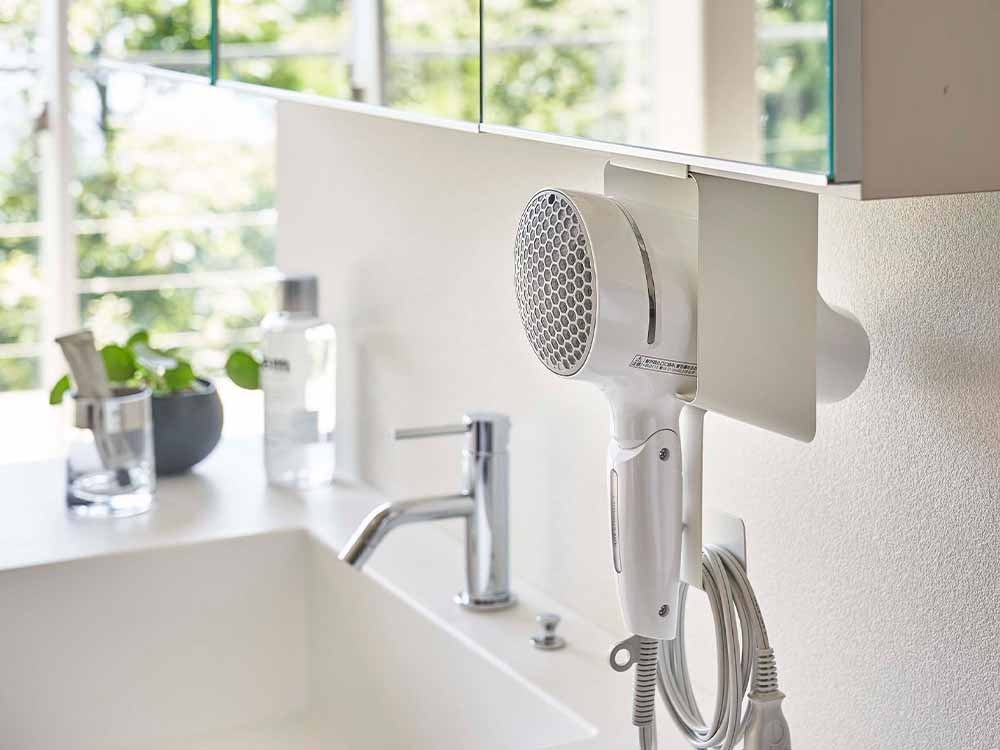 ヤマザキタワー棚下用銀色ドライヤーホルダーの画像