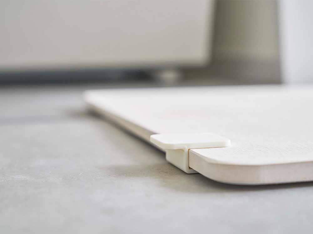 Yamazaki/tower製の珪藻土バスマット持ち上げフック