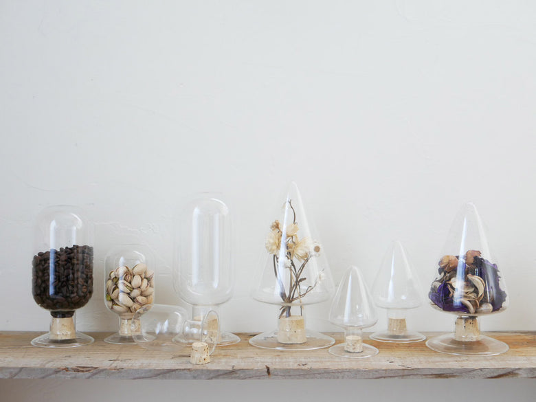 ポッシュリビングの耐熱ガラス製シードボトル、直径9cm高さ19cm、中国製の写真