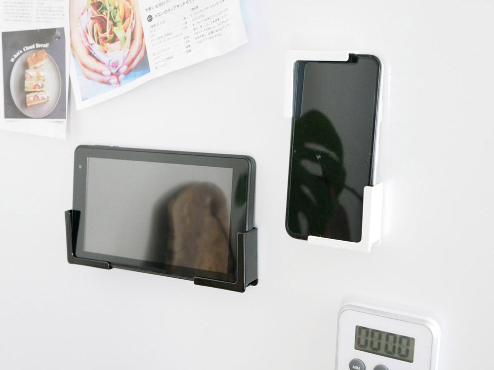 YAMAZAKI/towerのマグネットバスルームタブレットホルダー