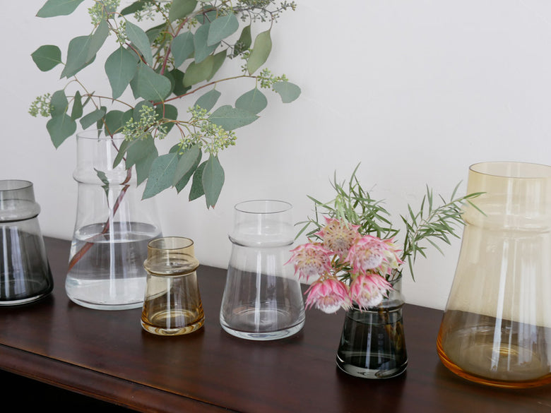 Bobcraftブランドのエボニーガラス製品