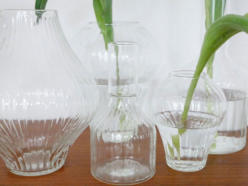 Horn Please MADEのリサイクルガラスフラワーベース