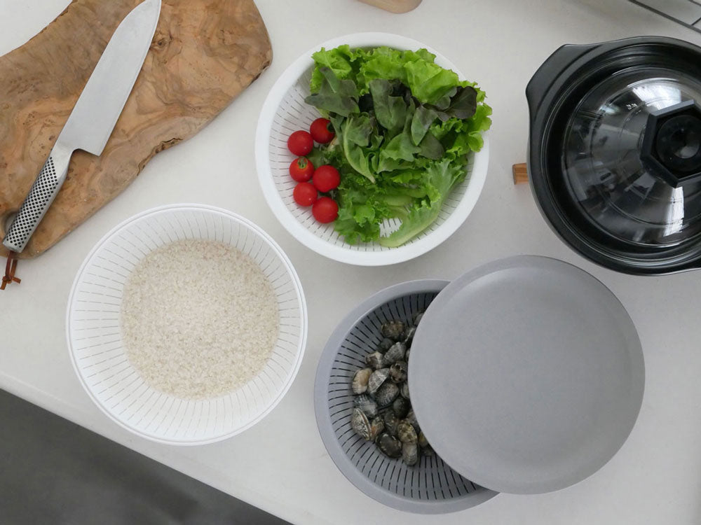 ライクイット 米研ぎにもつかえるザルとボウル Colander&Bowl グレー 米とぎにも使えるザルとボウル Colander＆Bowl ライクイット
