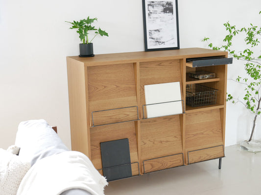 アデペシュ製オーク突板とアイアンフレームのレコードラック