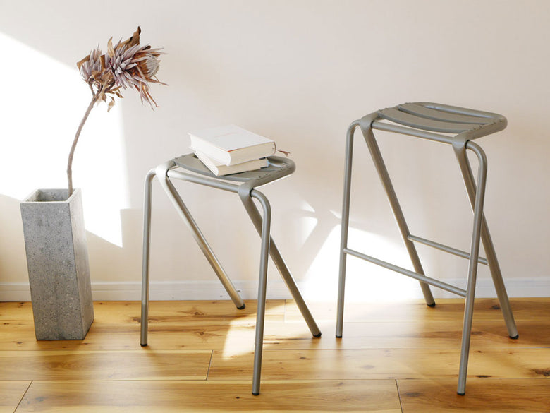 DUENDEデュエンデのBENTシャンパンスツール