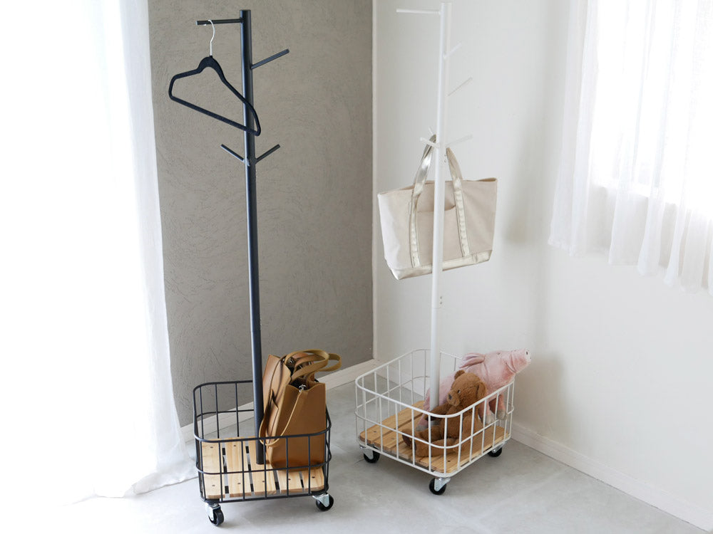 ビーワイケージのスチール製ポールハンガー