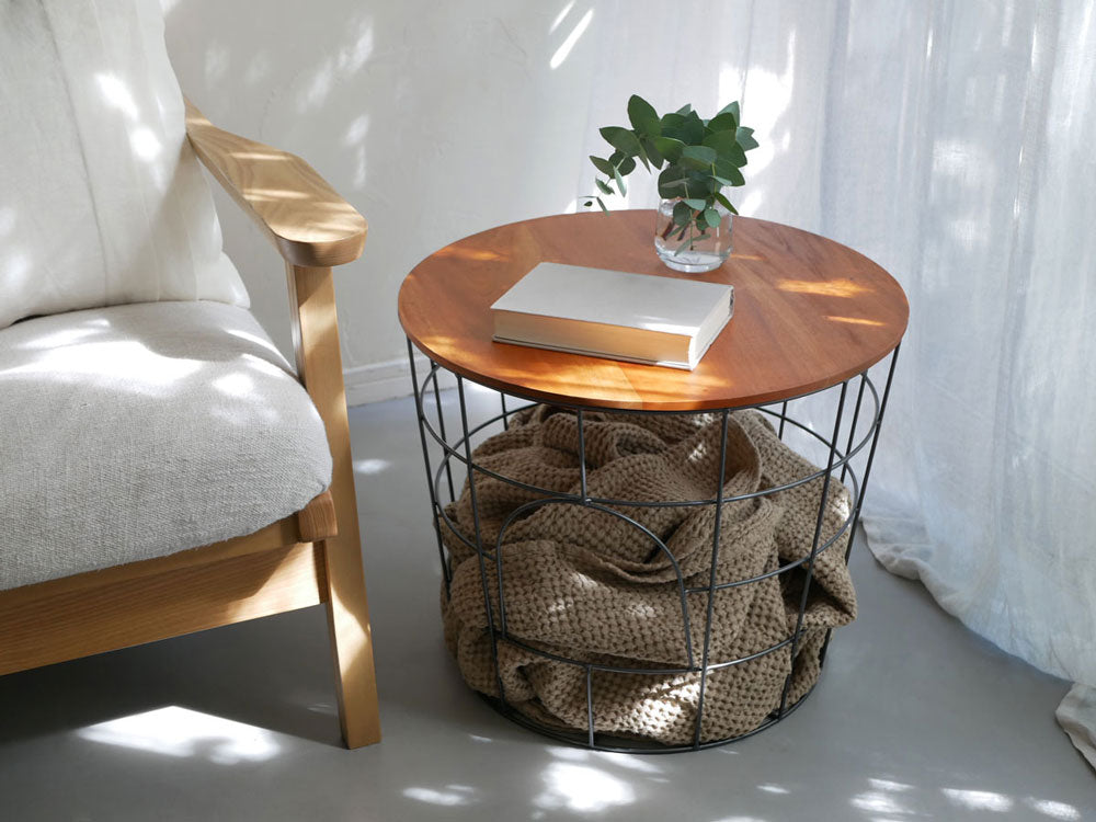 Horn Please MADEの木と鉄製バスケットテーブル