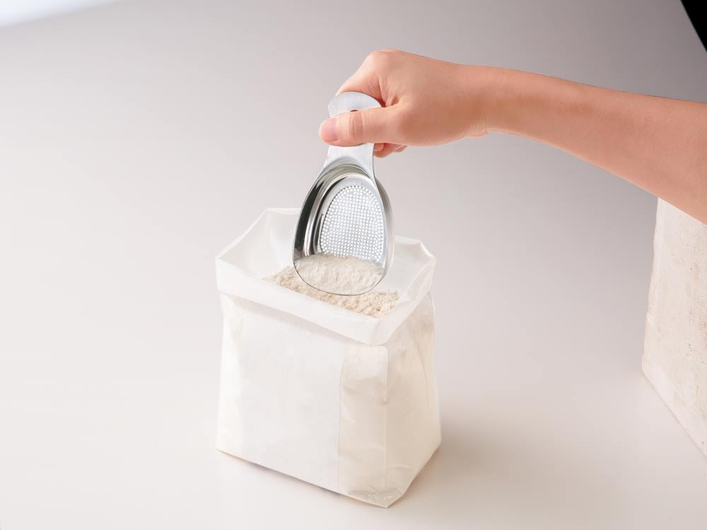 マーナのステンレス粉ふりスプーン