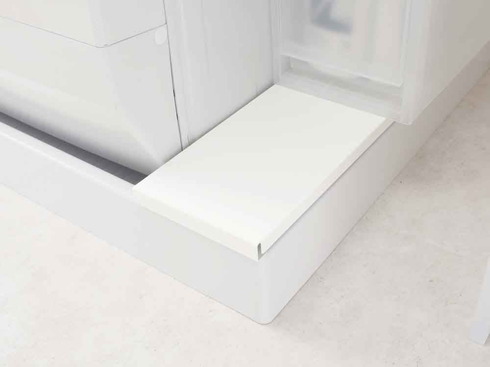 洗濯機の上に置かれた防水パンラック