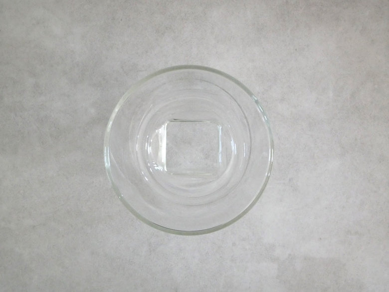 ポッシュリビングの透明なガラス製フロートベース、直径8cm、高さ15cmのサーブウェア