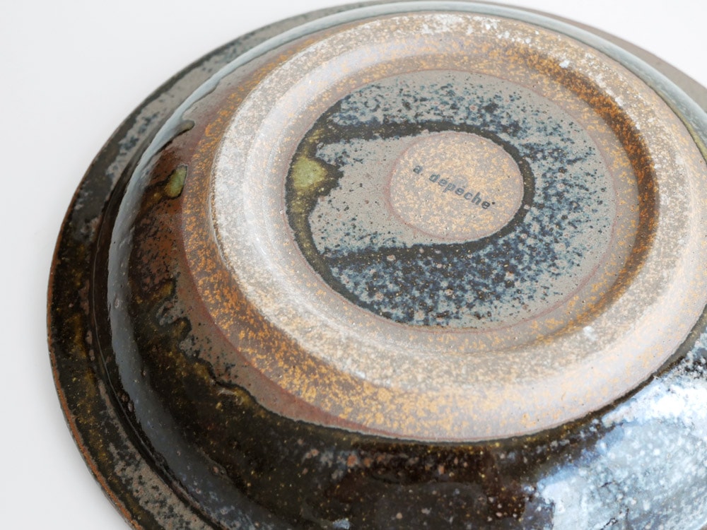 アデペシュの手作り陶器プレート「OTOHA 私のプレート」