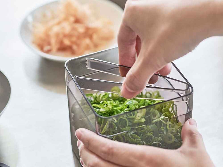 タワーのトング付き密閉保存容器