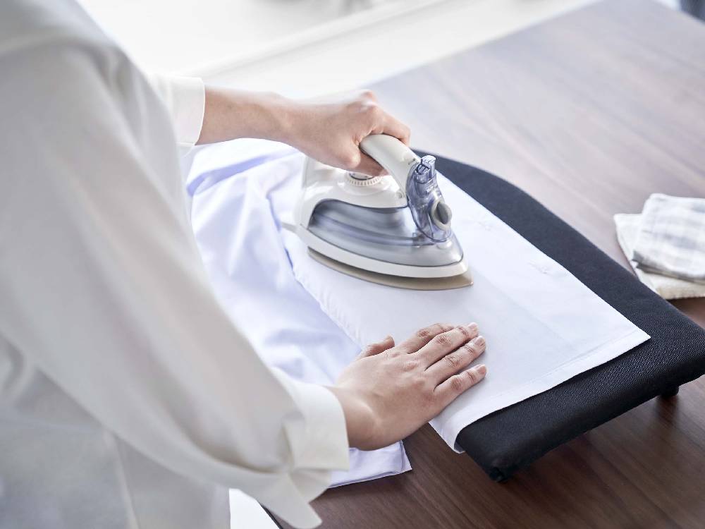 タワーの卓上舟型脚付きアイロン台