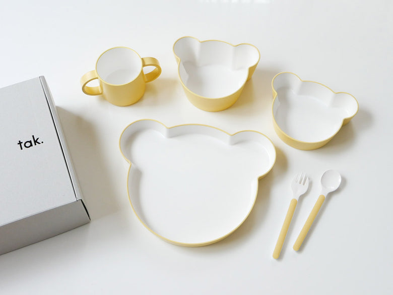 ベアデザインのキッズディッシュセットとカトラリー