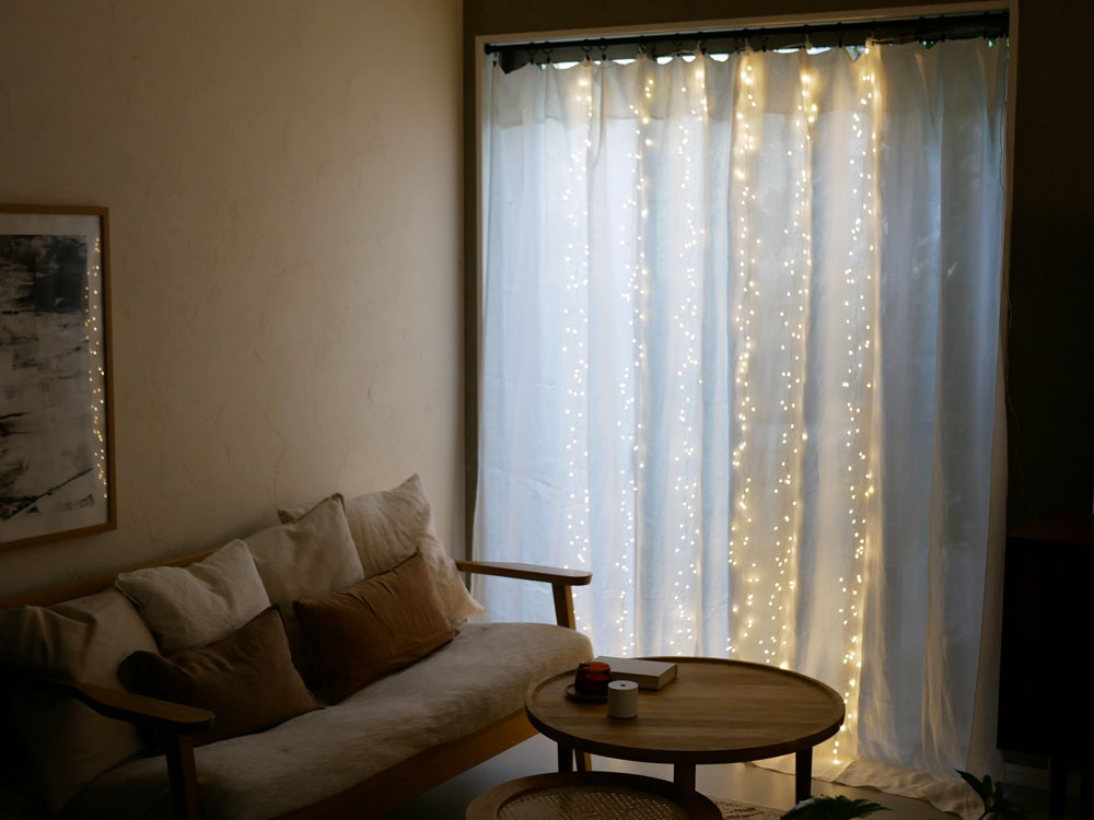 Horn Please MADEのLEDライトワイヤーデコレーションラインアップ。柔軟なワイヤーに多数のLEDライトが配置された装飾用商品。