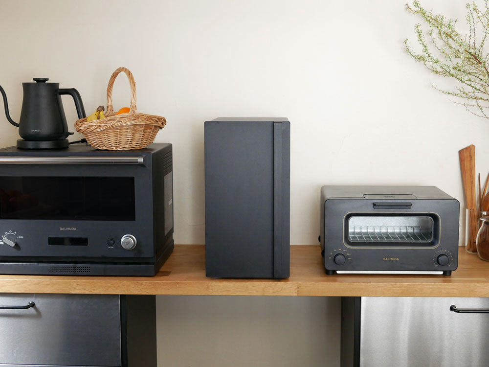 toscaトスカ スリムブレッドケース ホワイト