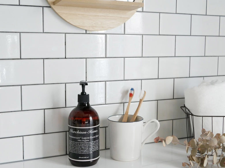 パラデックのプランツハブラシ、竹柄とやわらかいナイロン毛