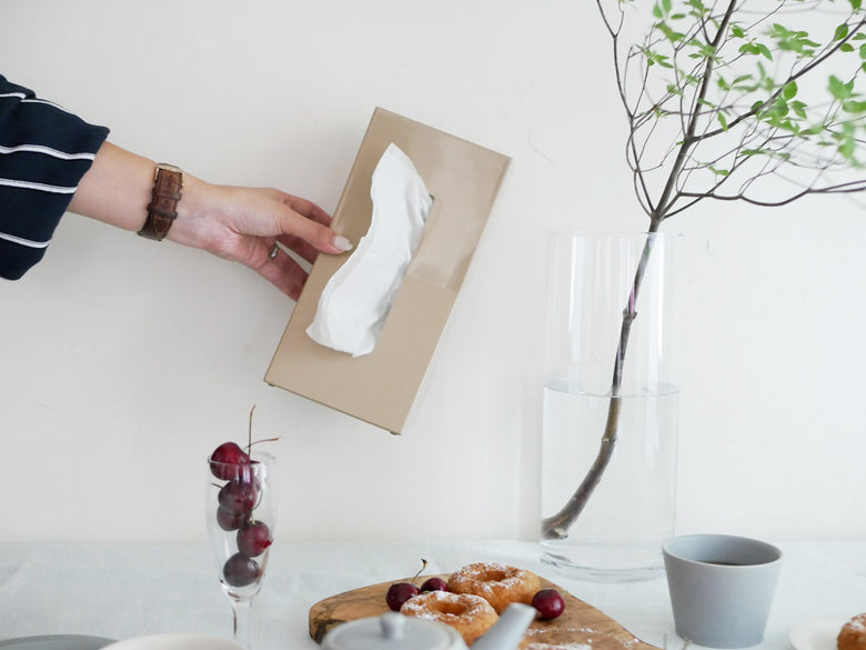 デュエンデの縦置きティッシュスタンド