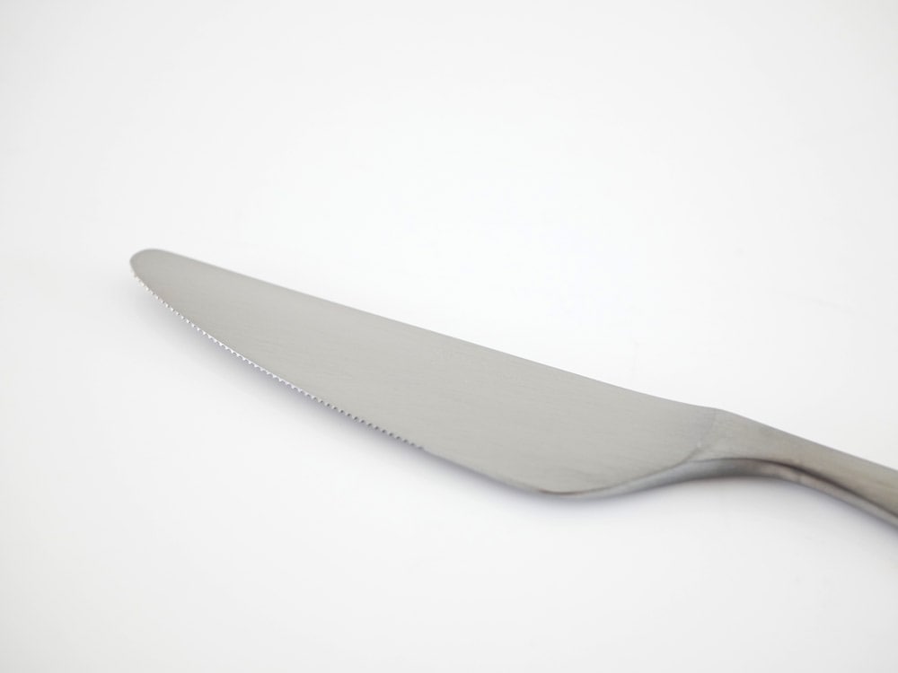 燕振興SUNAOカトラリーセット、ステンレス製のナイフとフォーク