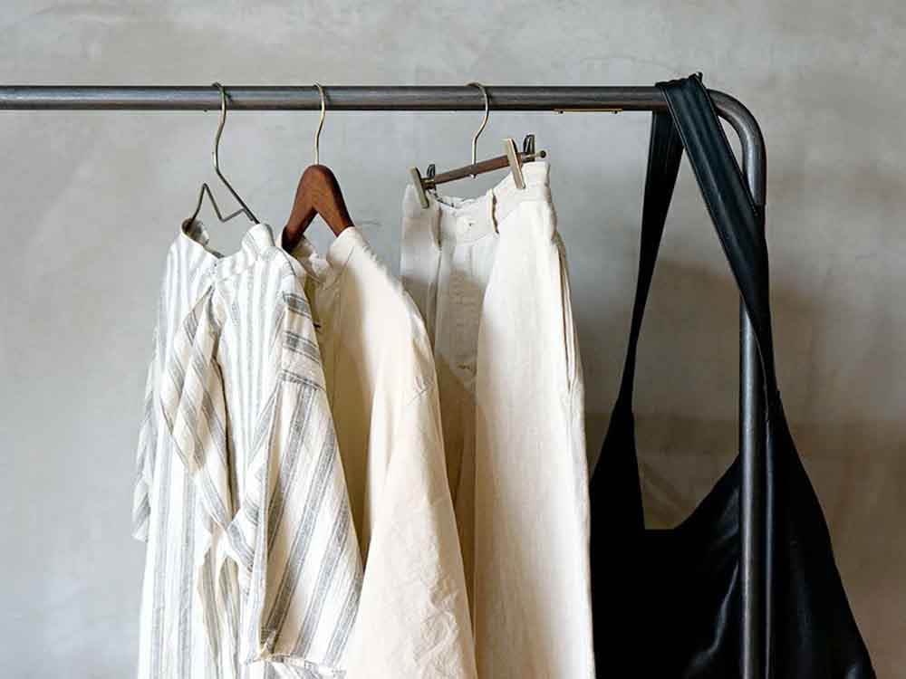 adepecheアデペシュの鉄製ハンギングスタンド