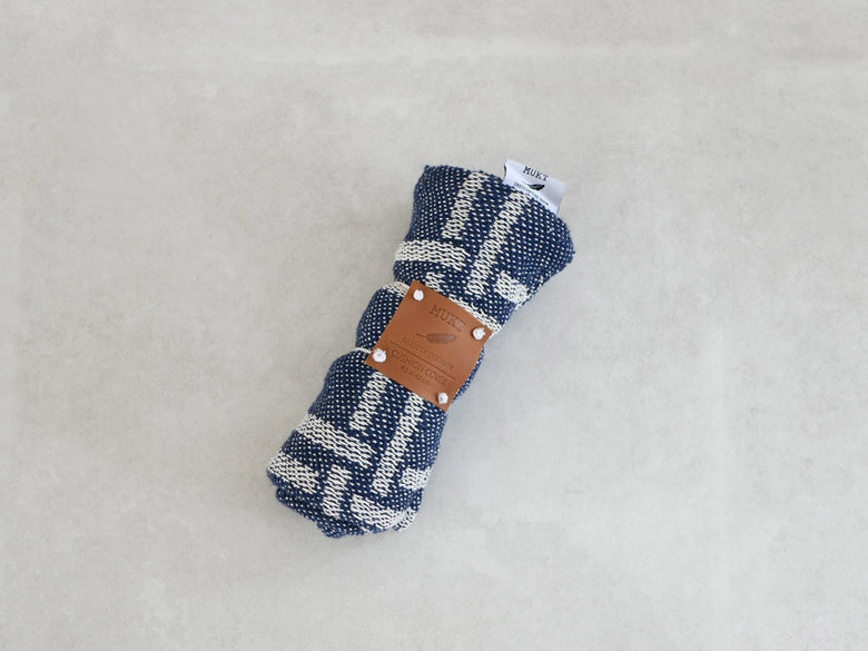 青色のコットンポリエステル製クッションカバー