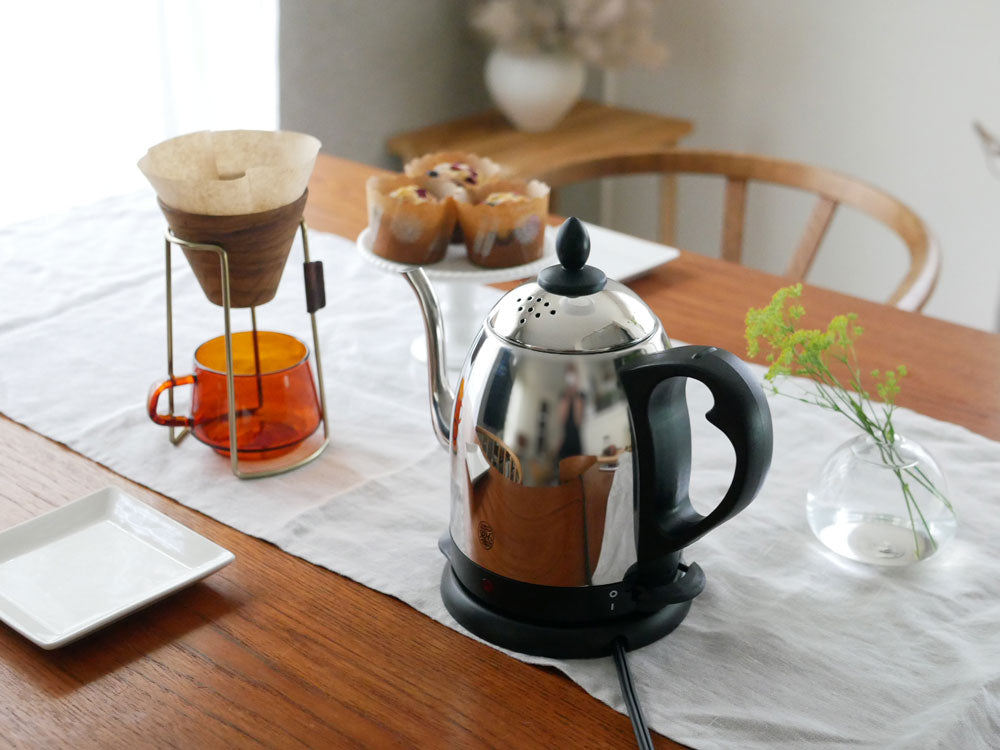 【Russell Hobbs】イギリス製　ラッセルホブス コードレスケトル Russell Hobbs/ラッセルホブス】カフェケトル｜【公式】ひなたライフ