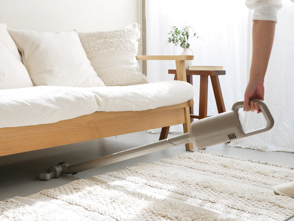 ±０コードレスクリーナー Y010の本体画像