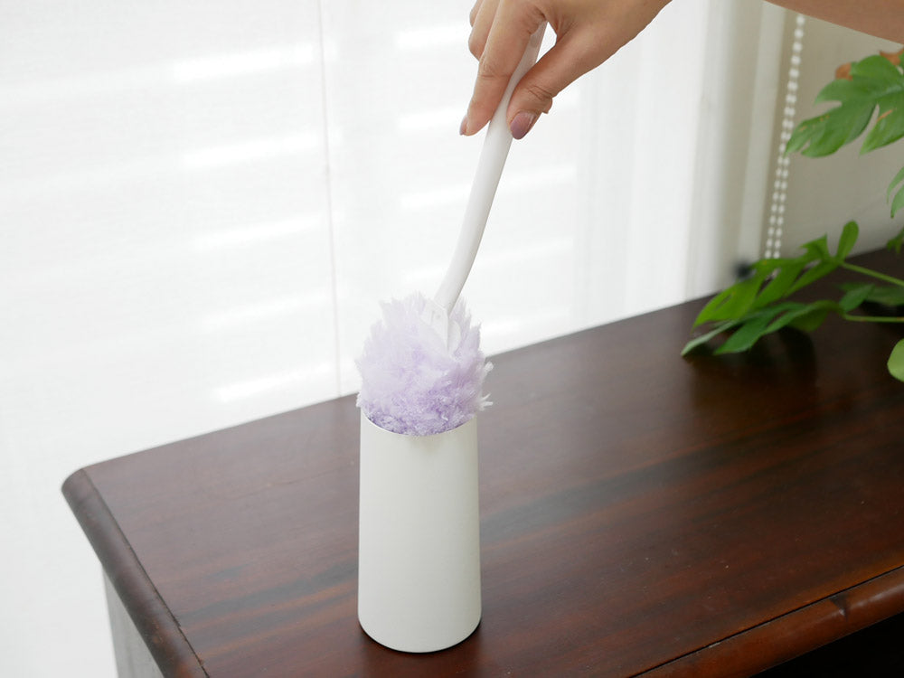 YAMAZAKI製スチールハンディーワイパースタンド。幅7.5cm、高さ15cmのタワー型デザイン