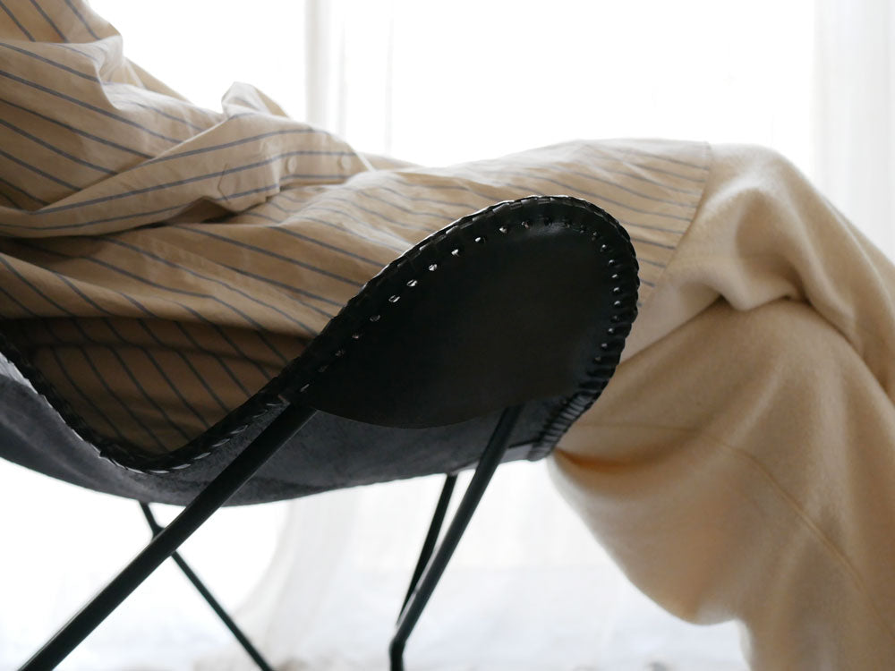 WRAPSラップスの牛革アイアンバタフライチェア