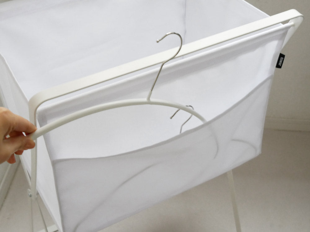 towerの折り畳み高床式ランドリーバスケット