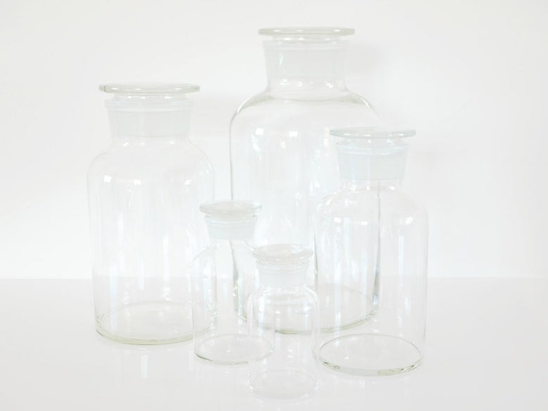 POSH LIVINGのガラス製メディシンボトル