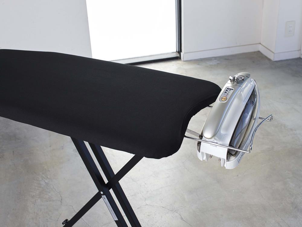 タワーの軽量スタンド式アイロン台