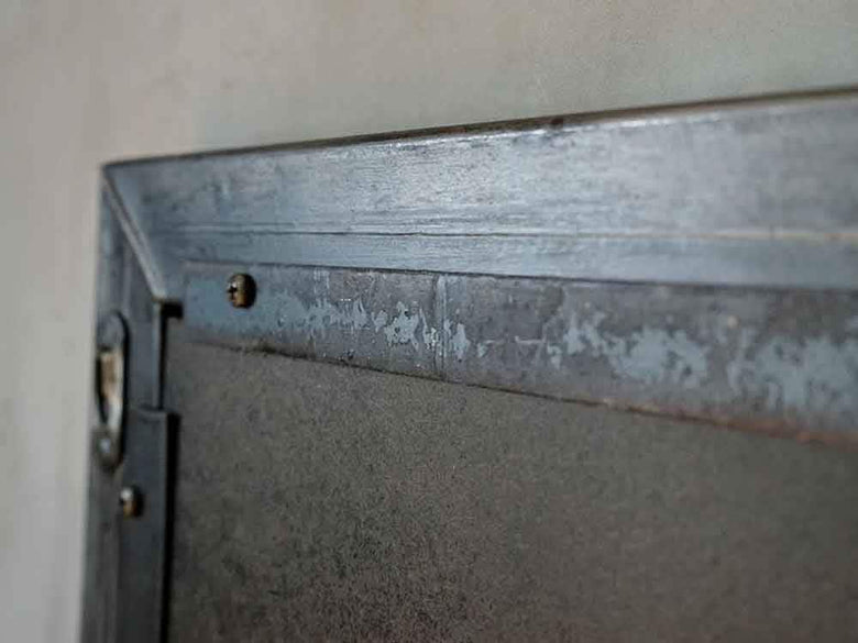 アデペシュ灰色スチールミラー