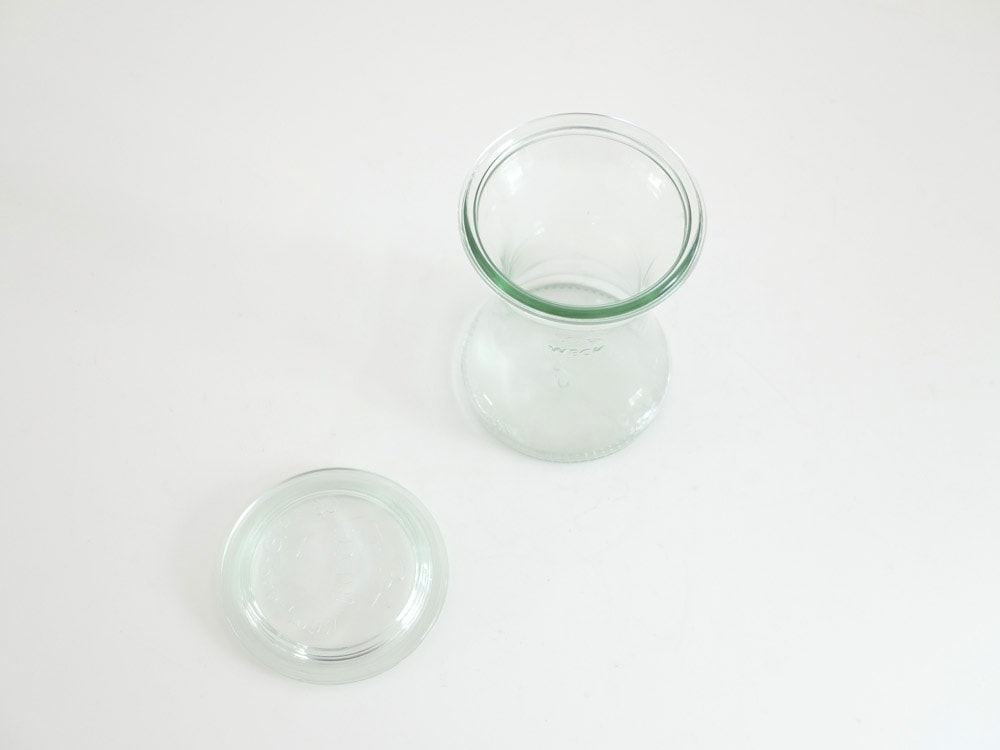 WECKブランドの透明デリカテッセンガラス瓶