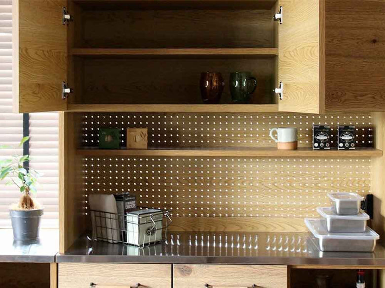 adepecheのオーク材キッチンボード