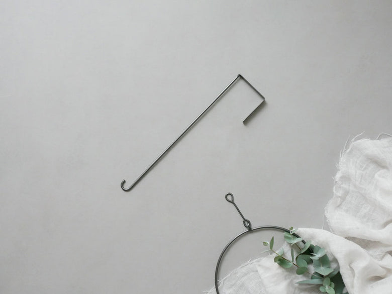 Horn Please MADEのシルバーアイアンリースフック