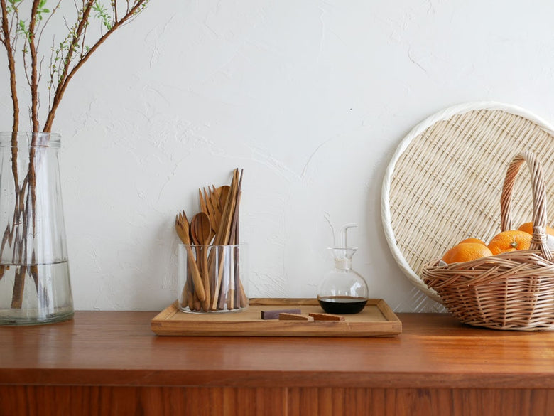 ヒナタライフのウォルナット箸置き「しのぎ」