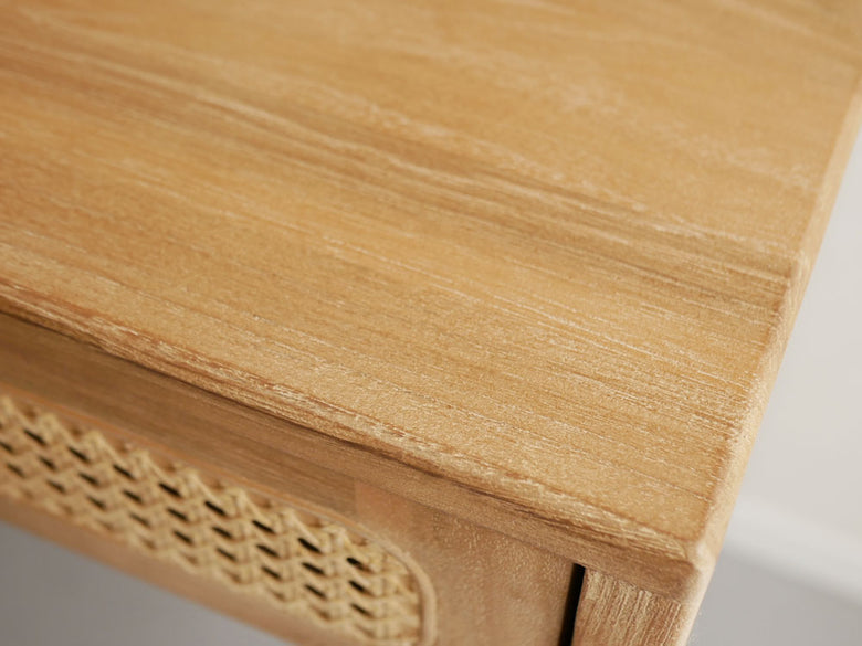 チーク無垢材とラタンを使用した100cm幅のコンソールデスク