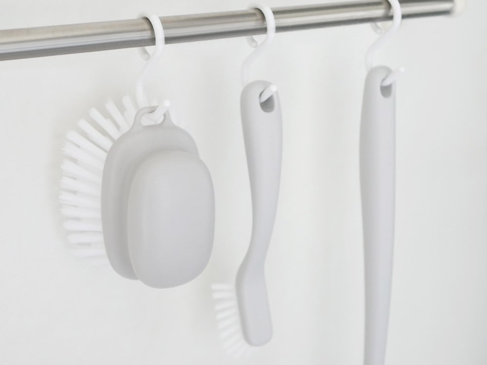 マーナのプラスチック製お風呂用ブラシ