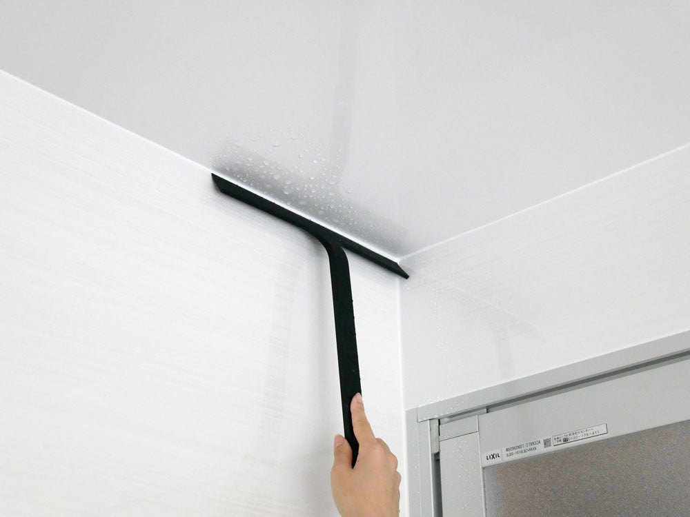 タワー製マグネット水切りワイパーの設置画像