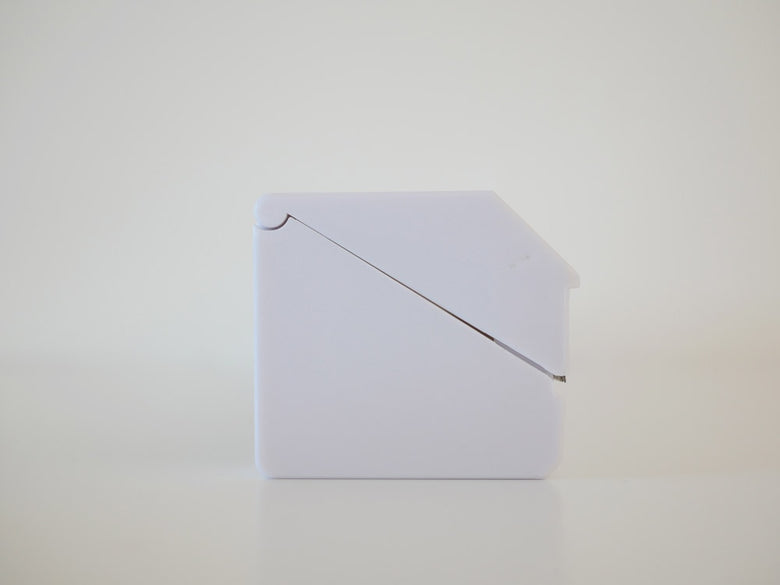 ideacoの白色マグネット付きラップホルダー r30