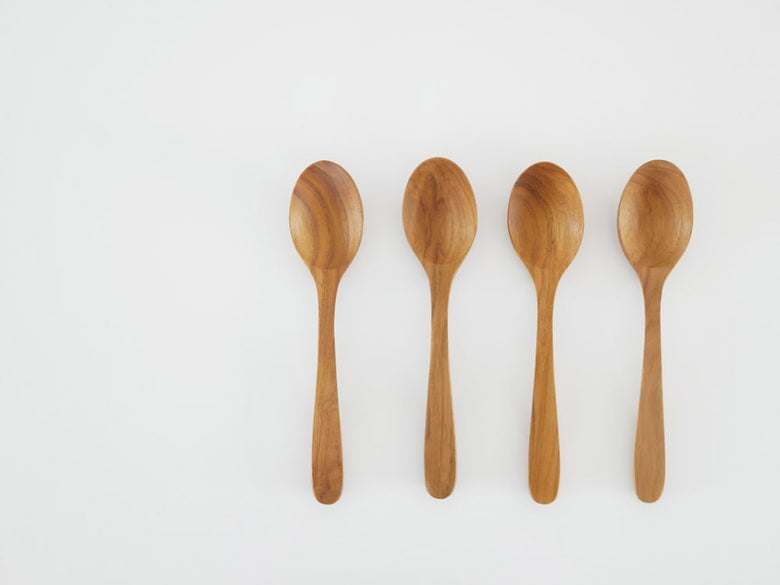 ホーンプリーズのティークウッドカトラリーセット