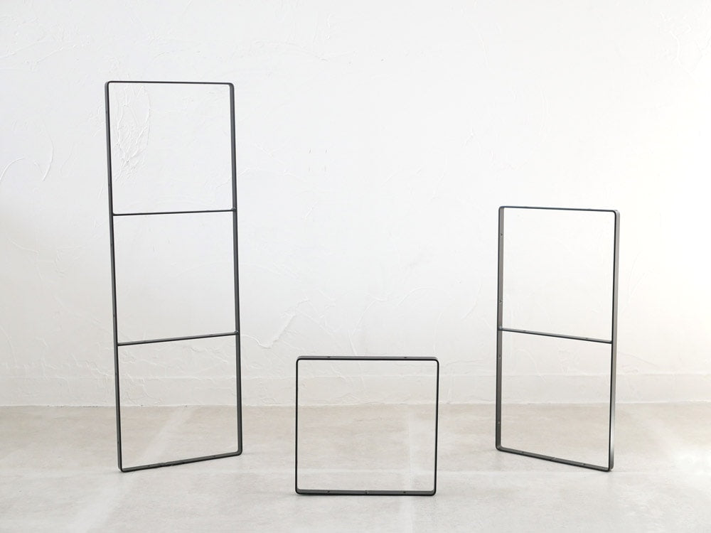 黒皮鉄製のポッシュリビングシェルフブラケット