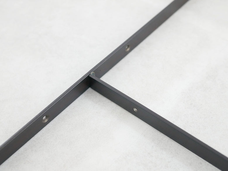 黒皮鉄製のPOSH LIVINGミルスケールシェルフブラケット