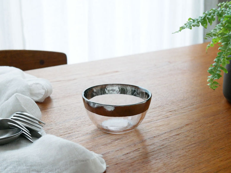 ダルトンのソーダガラス製オーボボウル