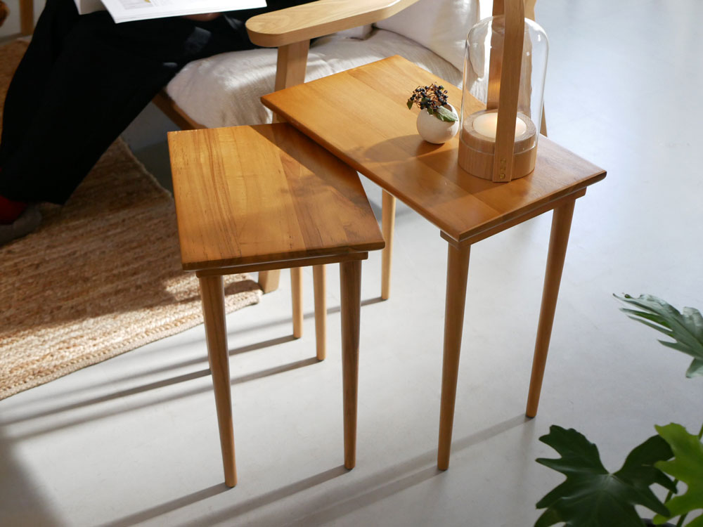 Comore Sun製チークネストテーブル 大サイズ