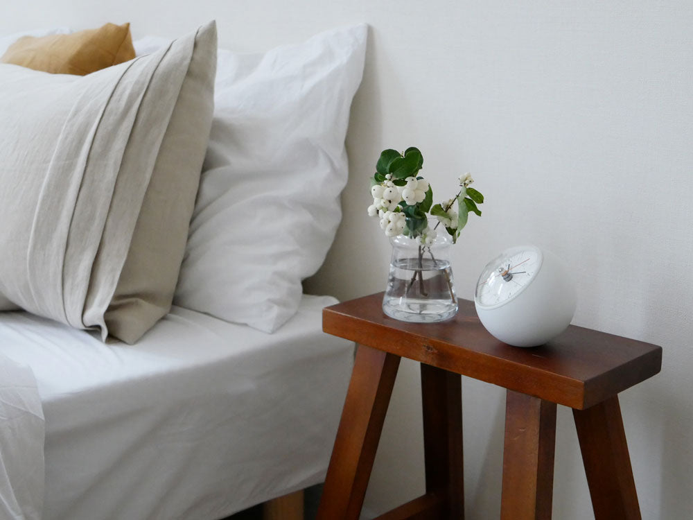 レムノス製earth clock、アルミニウムのシンプルな時計