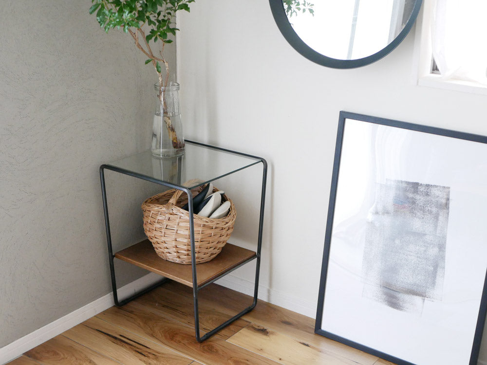 アデペシュsocphサイドテーブル、木と鉄のモダンデザイン