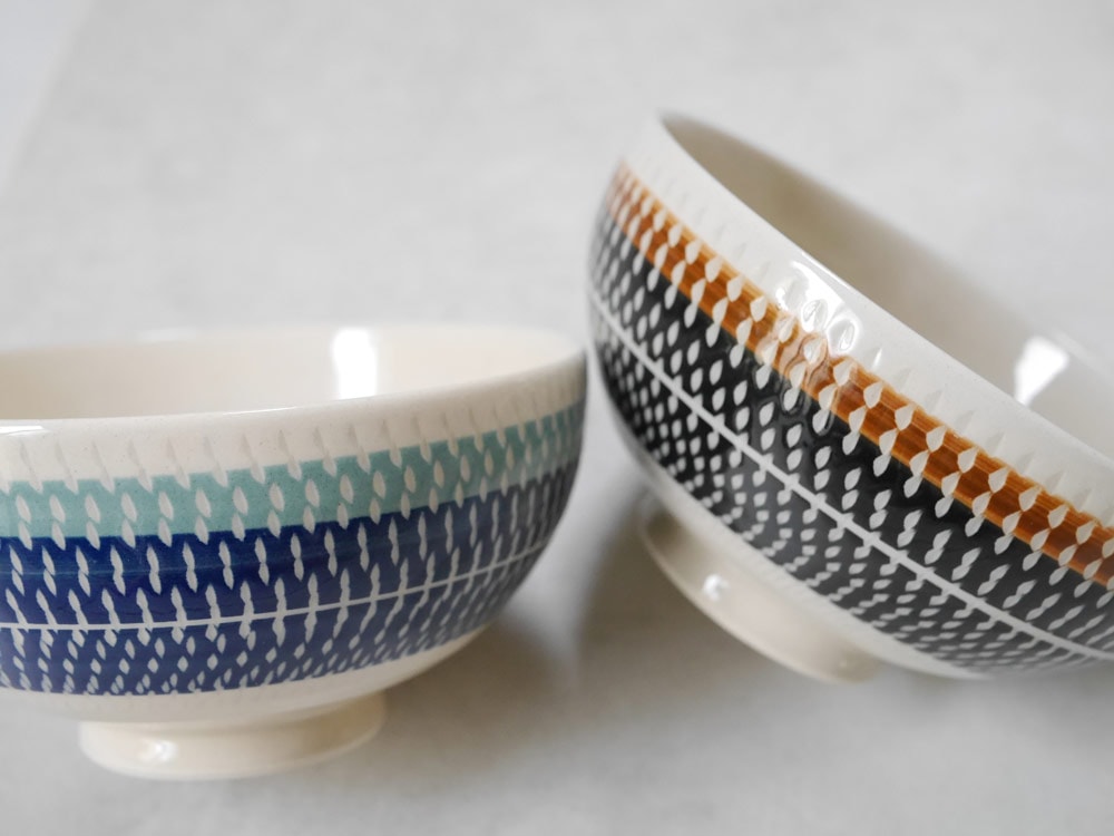 栞ブランドの日本岐阜県土岐市製土物素材ライスボウル、直径約110mm高さ53mm